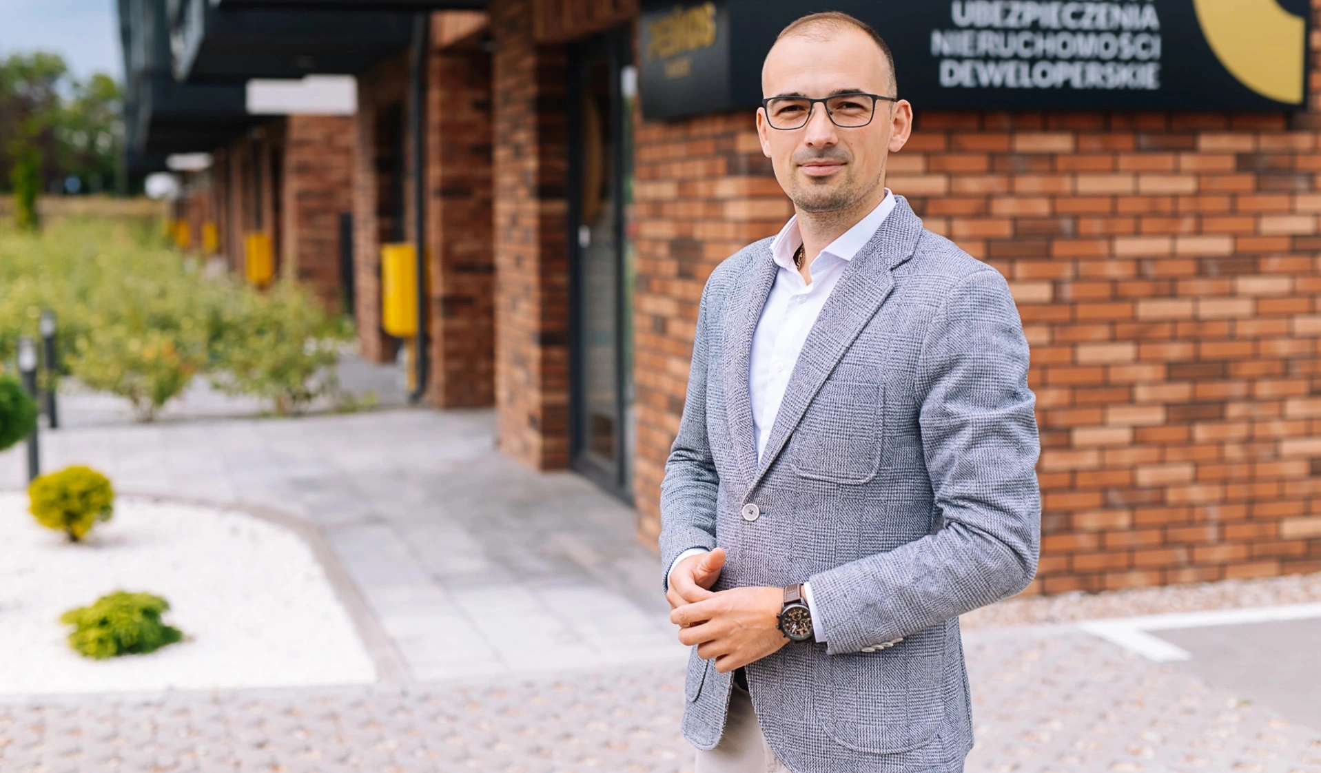 Potrzebujesz kredytu lub ubezpieczenia?